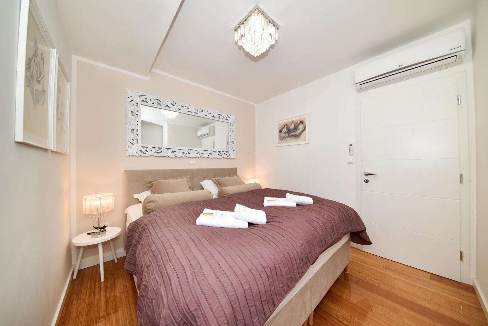 Mm Luxury Apartments Diamond & Silver Zadar Exterior photo